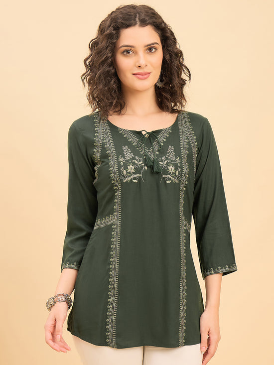 TP 1536 Embroidered Straight Panel Modal Top  Bottle Green