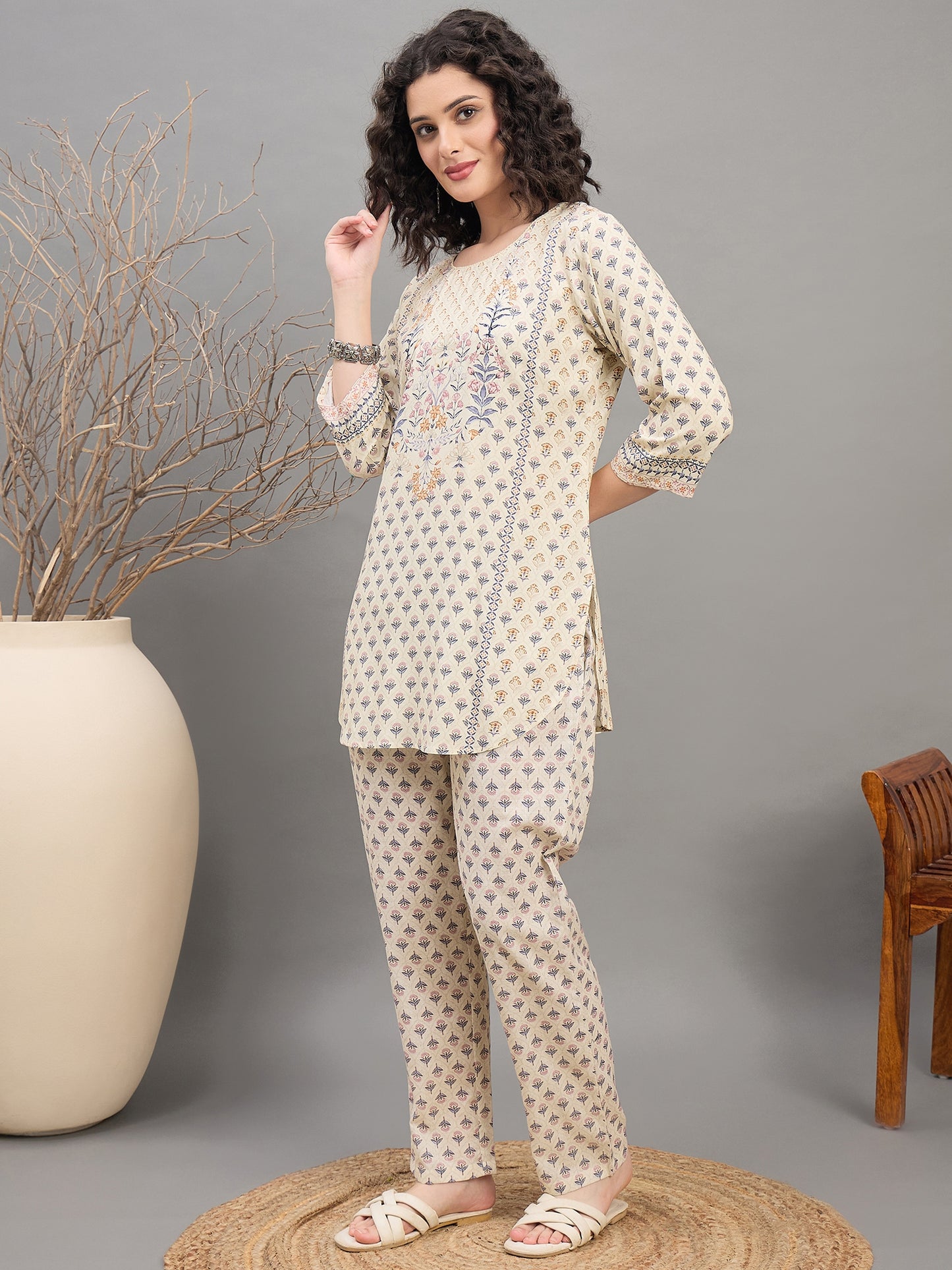 CS 1561 Block Print Inspired Floral Co ord Set with 3/4 Sleeves  Mist